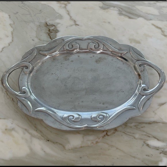 WILTON ARMETALE SERVER